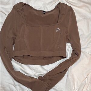 Oneractive fitted crop